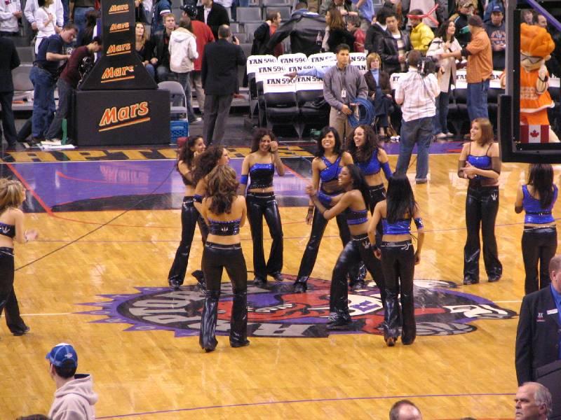 Raptors - 02.04.2005 430.jpg